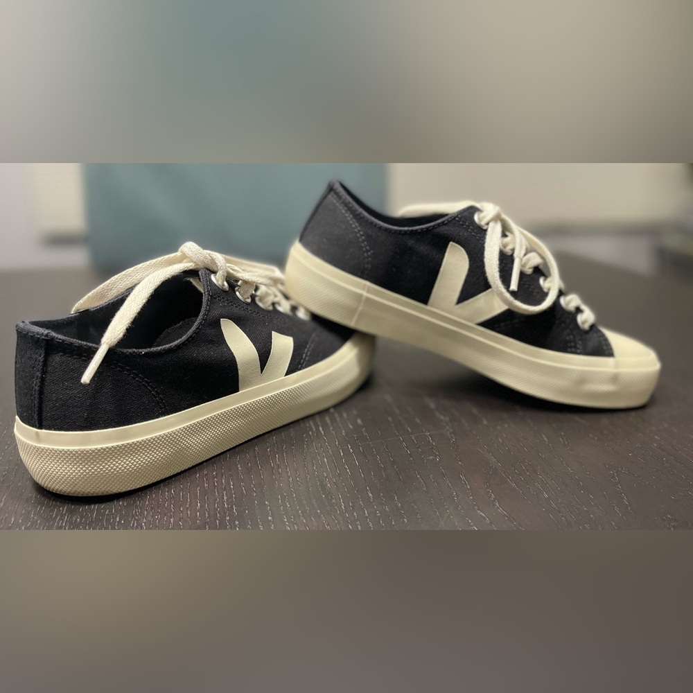 Veja Campo Canvas Low-Top Sneakers in Black/Cream